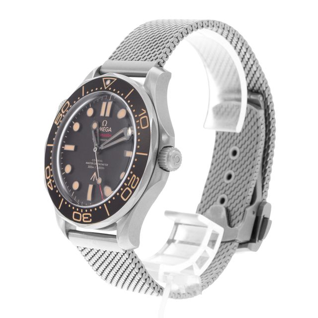 Omega Seamaster Diver 300m - James Bond Edition 210.90.42.20.01.001 Image 6